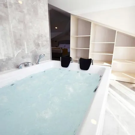 “villa Desen”oludenizde Mustakil 4+1 Havuzlu 페티예
