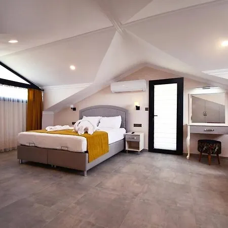 “villa Desen”oludenizde Mustakil 4+1 Havuzlu 페티예